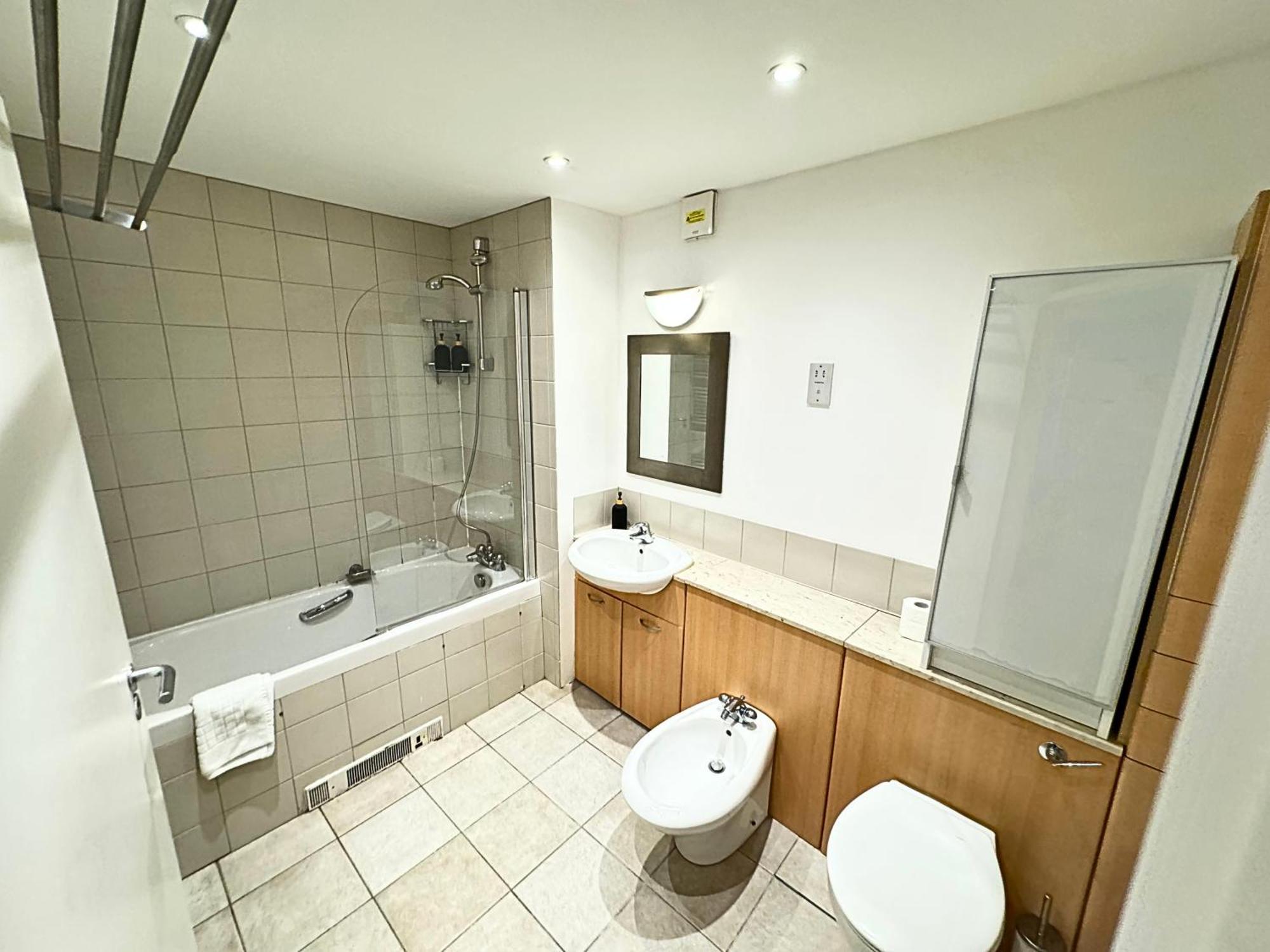 Kensington Mews Retreat: Hyde Park Hideaway Villa London Exterior photo